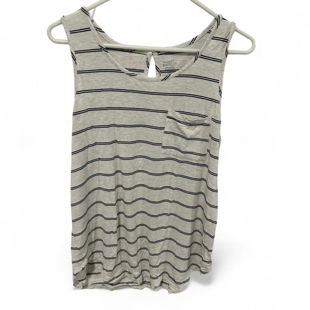 Market spruce grey striped